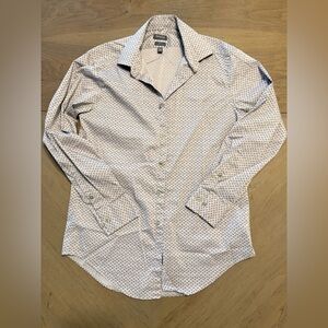 Madison Men's Casual Slim Fit Shirt with Black and White Design